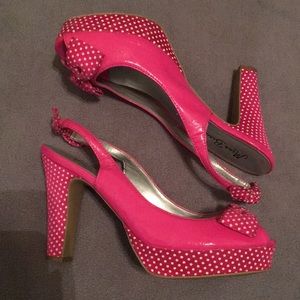 Super cute pink polka dot heels size 8.5!